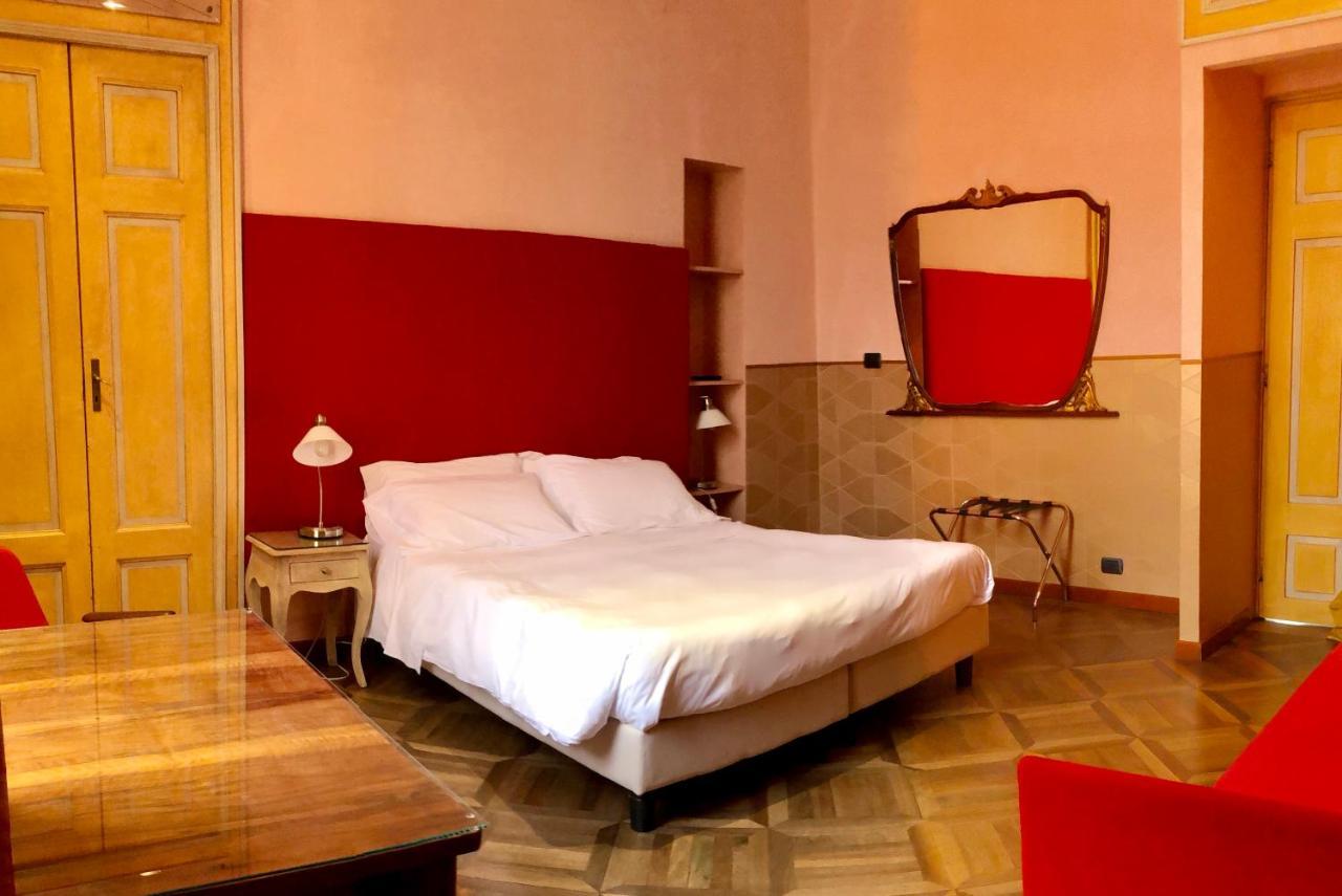 B&B Saluzzo Paesana 1718 Torino Esterno foto