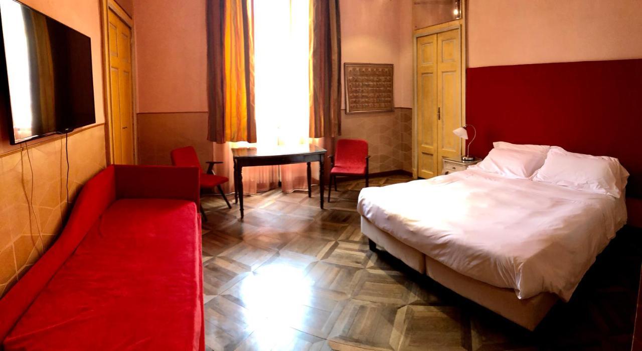 B&B Saluzzo Paesana 1718 Torino Esterno foto